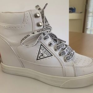 Guess Sneaker Wedges